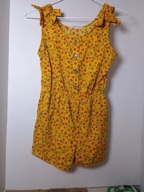 Ruby & Bloom Floral Romper in Yellow Size Large
